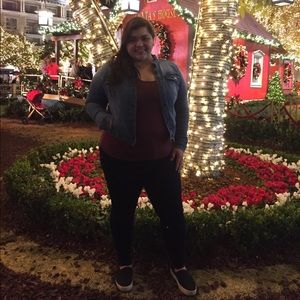 Meet your Posher, Rocio